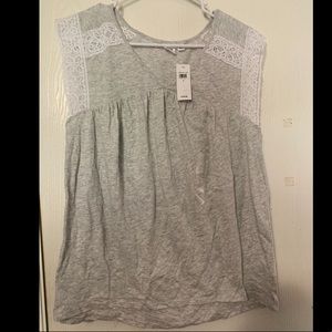 NWT gap top